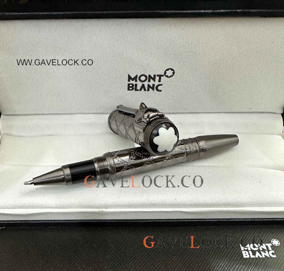 Full Black Montblanc Special Edition Rollerball Pen Replica Pen